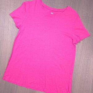 DIP, Women's Medium Hot Pink Shirt